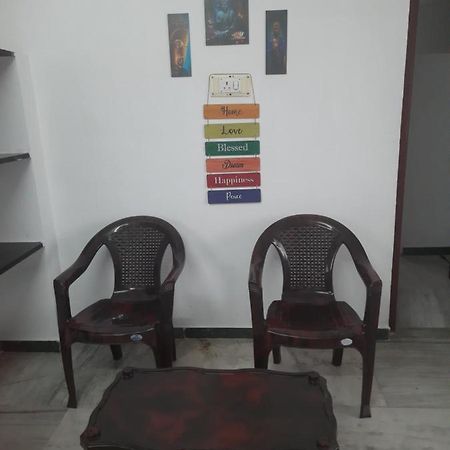 White House- 1Bk Pleasant Apartment With Open Terrace Coimbatore Ngoại thất bức ảnh